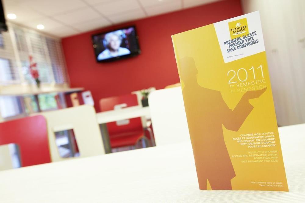 Premiere Classe Lyon Est - Bron Eurexpo Décines-Charpieu Buitenkant foto